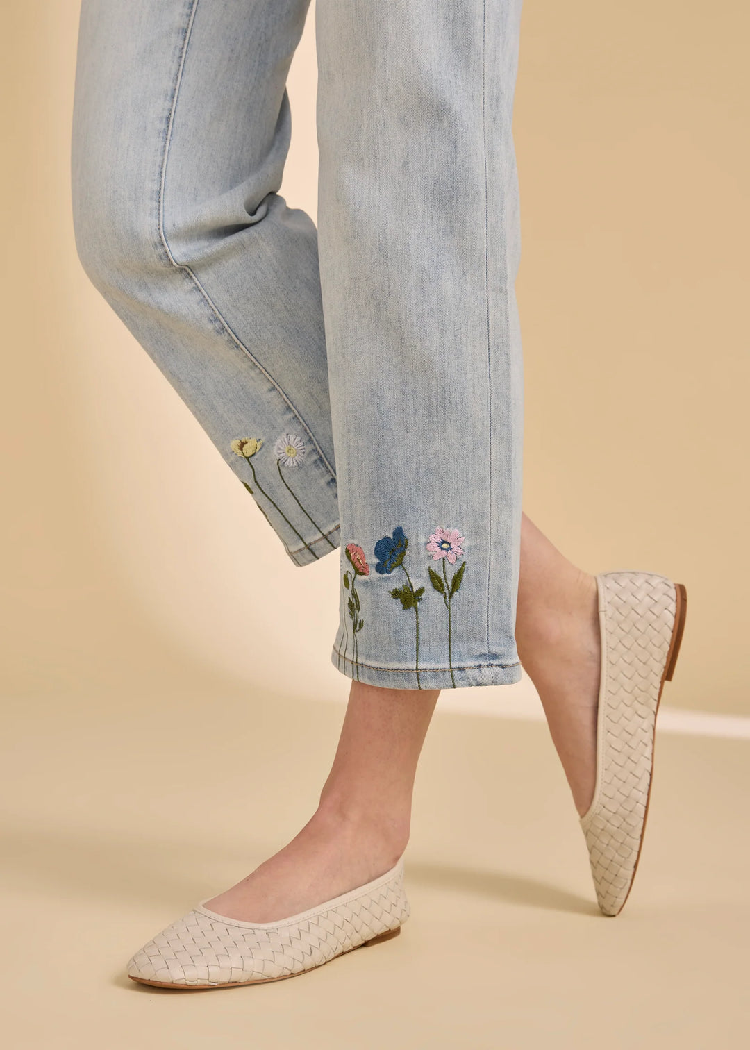 Pull-On Straight Crop Denim, Light Wash