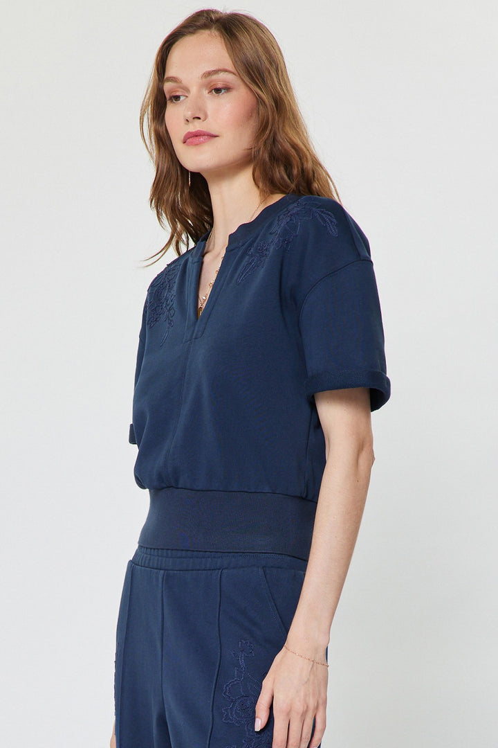 Embroidered Short Sleeve Sweatshirt