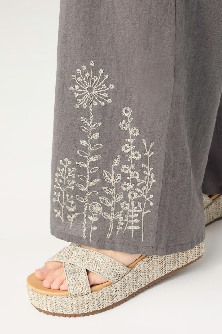 Ava Pant w/Floral Embroidery