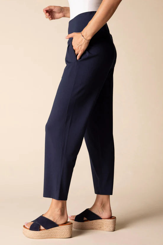 Core Travel Midnight Straight Pant