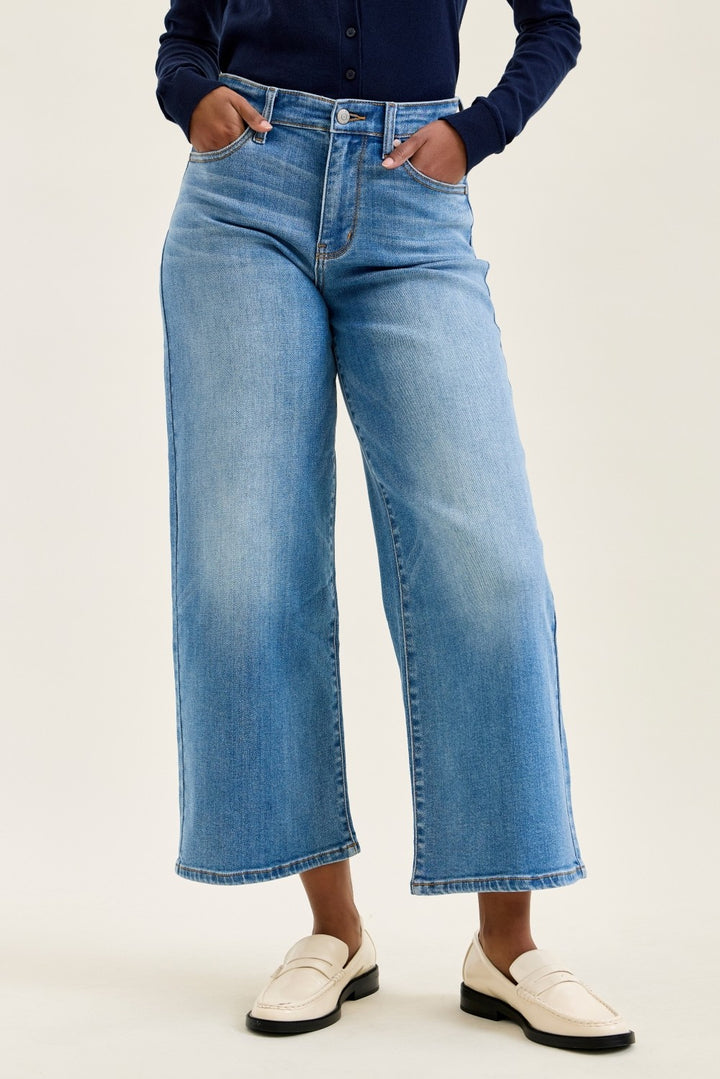 MR Claudia Ankle Wide MD Ease Blue