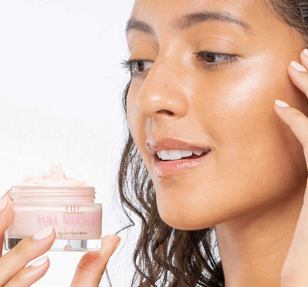 Full Moon Dip Illumination Mousse