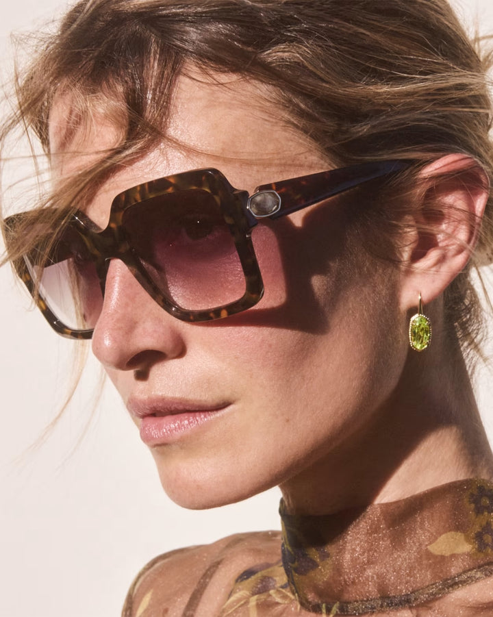 Lee Luxe Drop Ear Gold Light Green