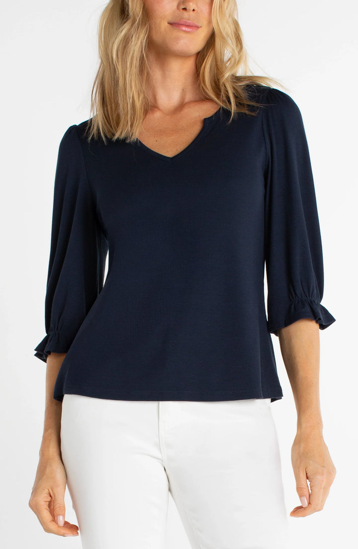 Elbow Sleeve Notch Sleeve Knot Tee