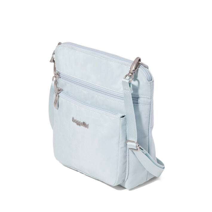 Modern Pocket Crossbody Pool