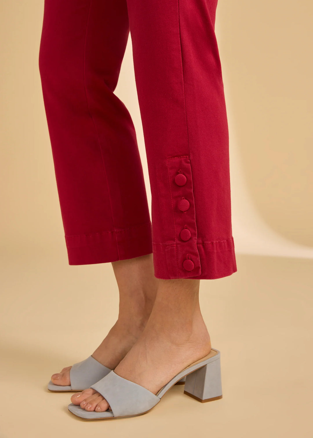Pull-On Boot Crop Denim, Lava Red