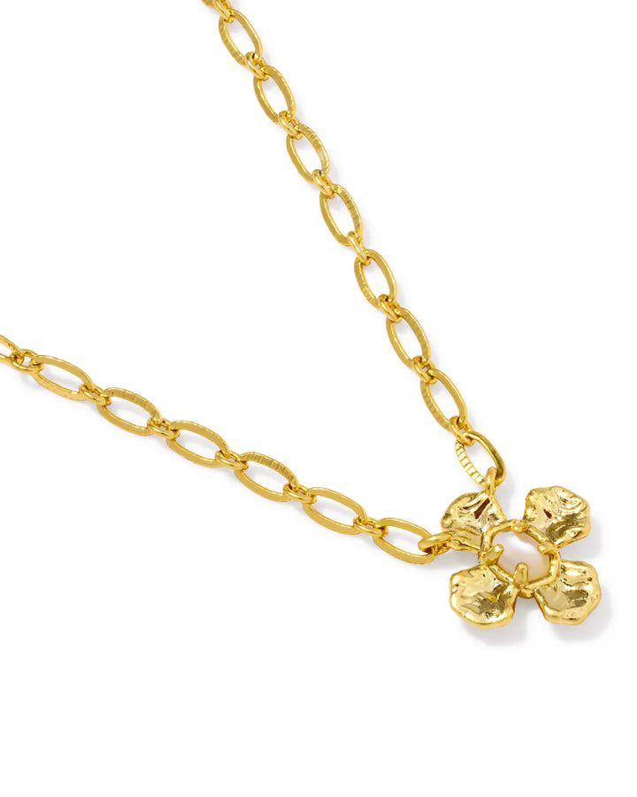 Leanne Short Pendant Gold MOP