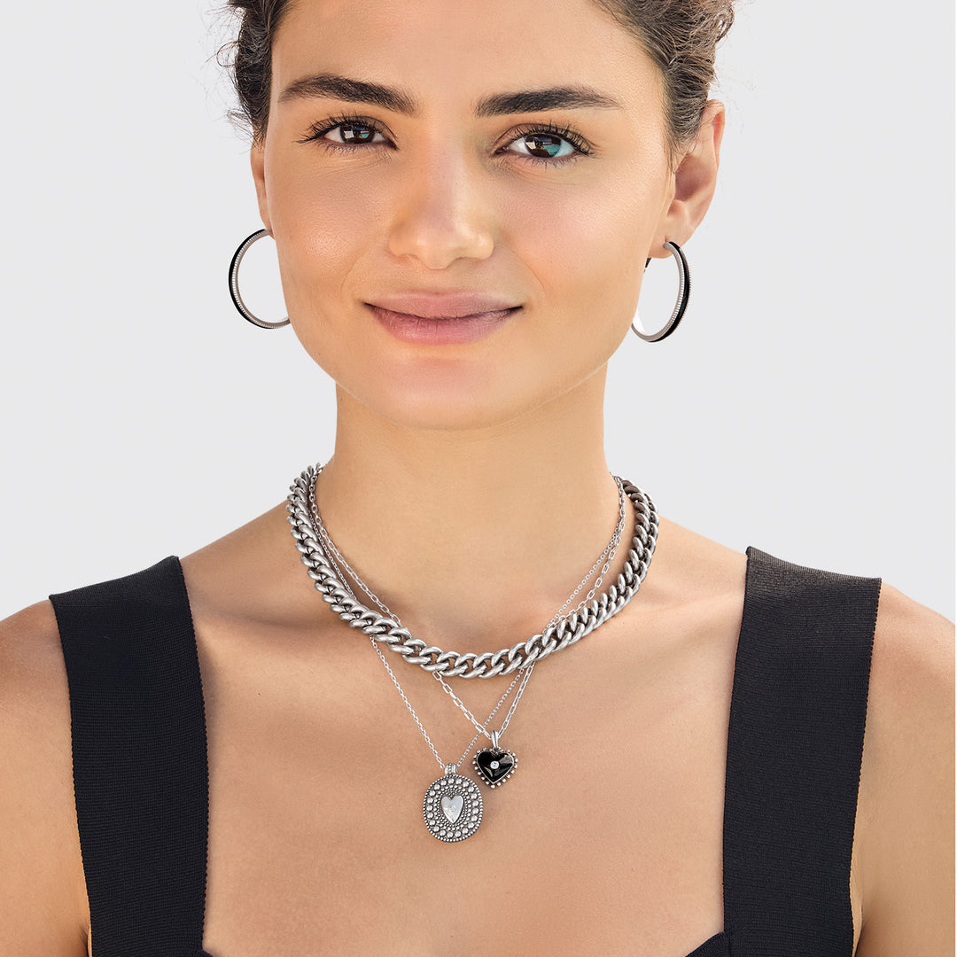 Pretty Tough Amour Heart Necklace